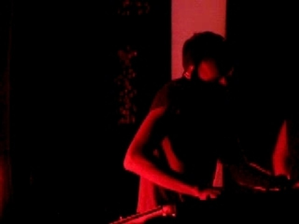 ELECTRIC RESCUE aka d'jedi (skryptom, play, paris) 2