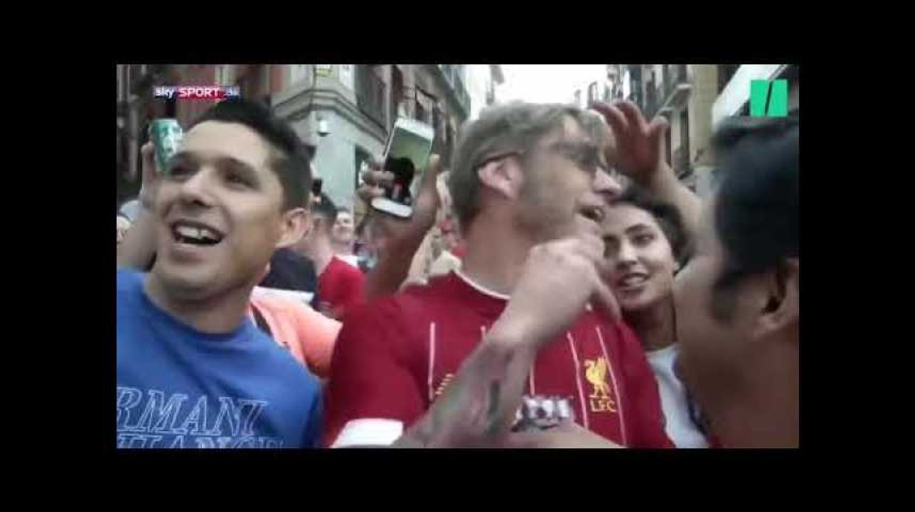 Tottenham-Liverpool: un sosie de Jürgen Klopp acclamé par les supporters des Reds