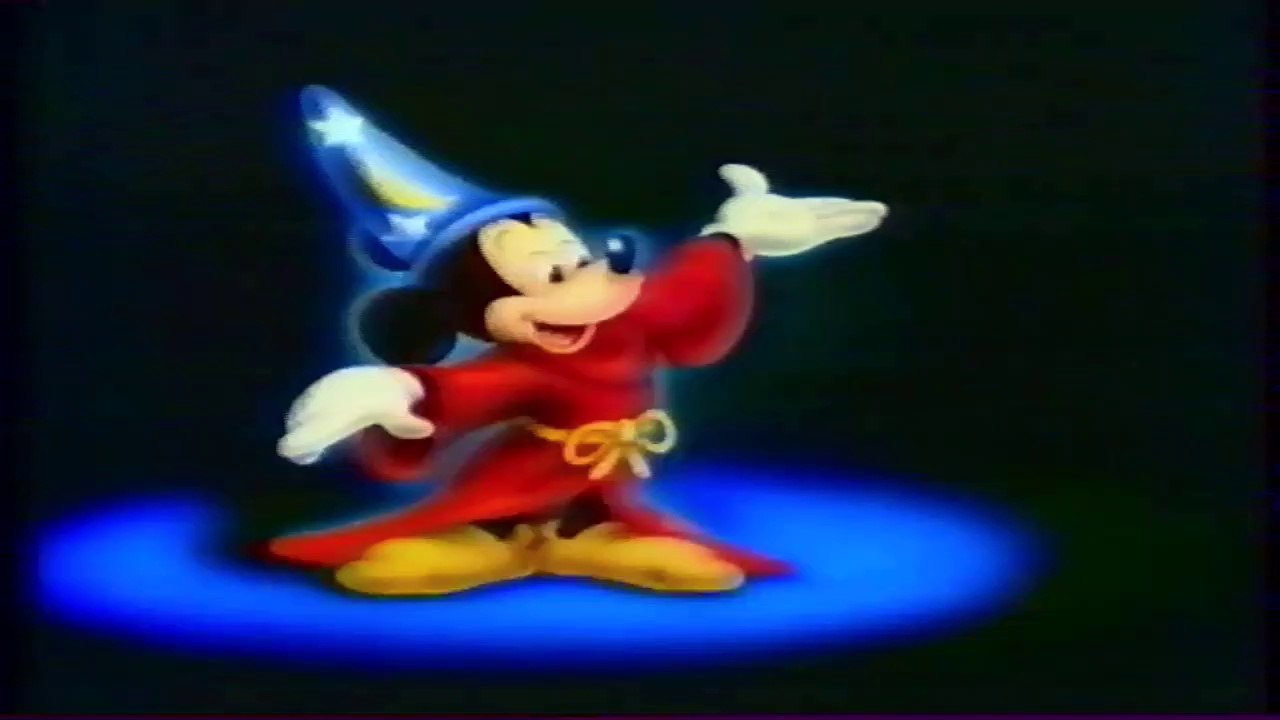 Winnie l'Ourson et Coco Lapin - Coco Lapin, Papa-poule