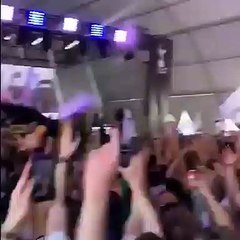 Spurs fans outside wanda metropolitano