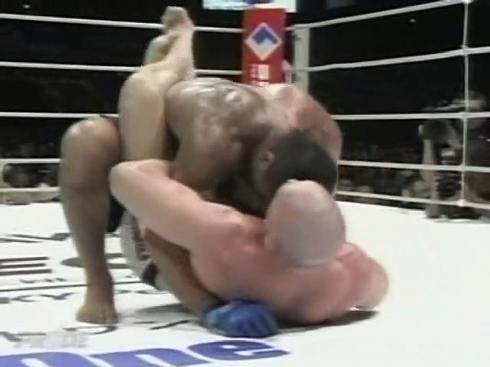 Ricardo Arona vs Wanderlei Silva (2)