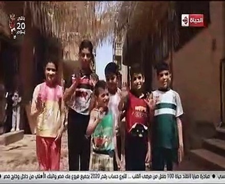 شاهد..جورج قرداحى يدخل الفرحة على أرملة فازت بجائزة اسم من مصر