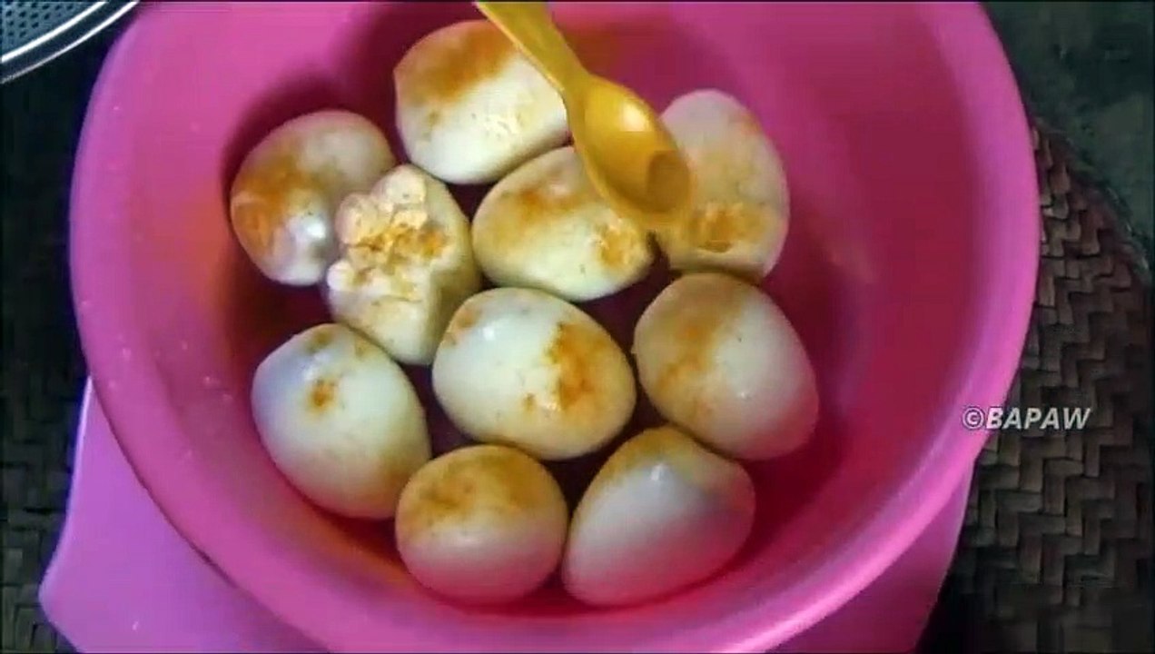 Village des Aliments - Œuf Frit au Curry préparé dans mon Village par ma Maman