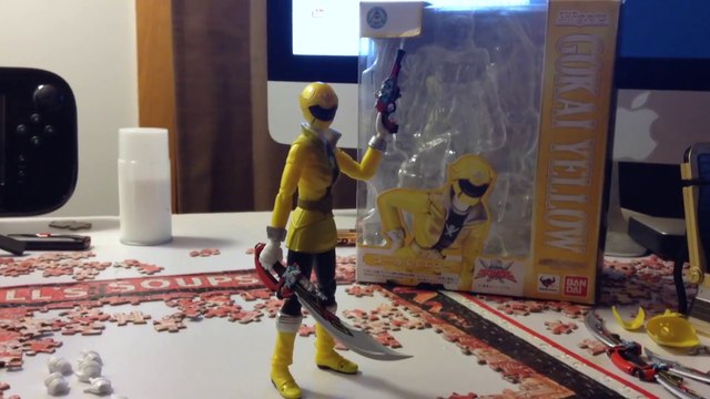 S.H. Figuarts Kaizoku Sentai Gokaiger Gokai Yellow Unboxing/Review