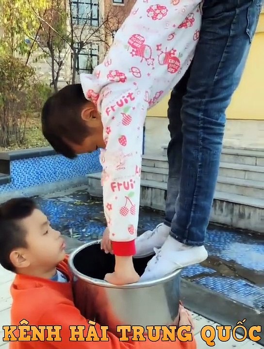 1001 clip hài bá đạo nhất mạng xã hội p35