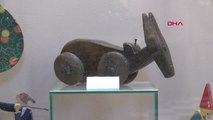 GAZİANTEP 300 yıllık tahta tavşan oyuncak müzesinde sergileniyor