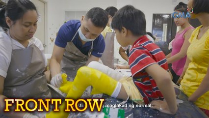 Front Row: Mga Paang Dilaw