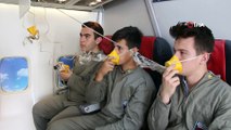 Türkiye'nin en havalı lisesi...Bu okulda öğrenciler derslerini Boeing 737-400 tipi dev uçakta yapıyor