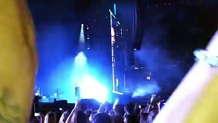 El recuerdo de Alejandro Sanz a Reyes en el concierto del Benito Villamarín