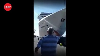Korku dolu anlar!; Dev gemi limana böyle daldı