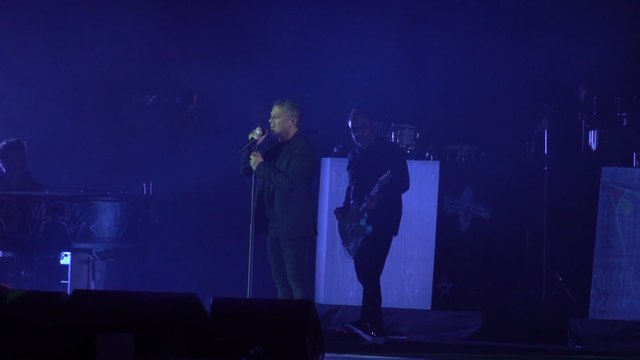 Alejandro Sanz deja en Sevilla una noche para el recuerdo