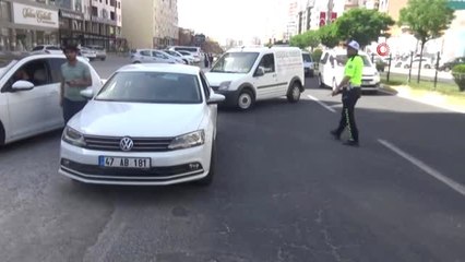 Vali Yaman bayram öncesi trafik denetimine katıldı