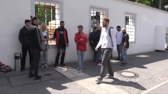 HUZUR VE BEREKET AYI RAMAZAN Benim ilk kıldığım namaz teravih namazıydı