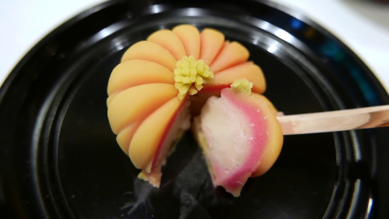 Street Food Market Discovery | JAPANESE CANDY ART Traditional WAGASHI Sweets Tokyo Japan