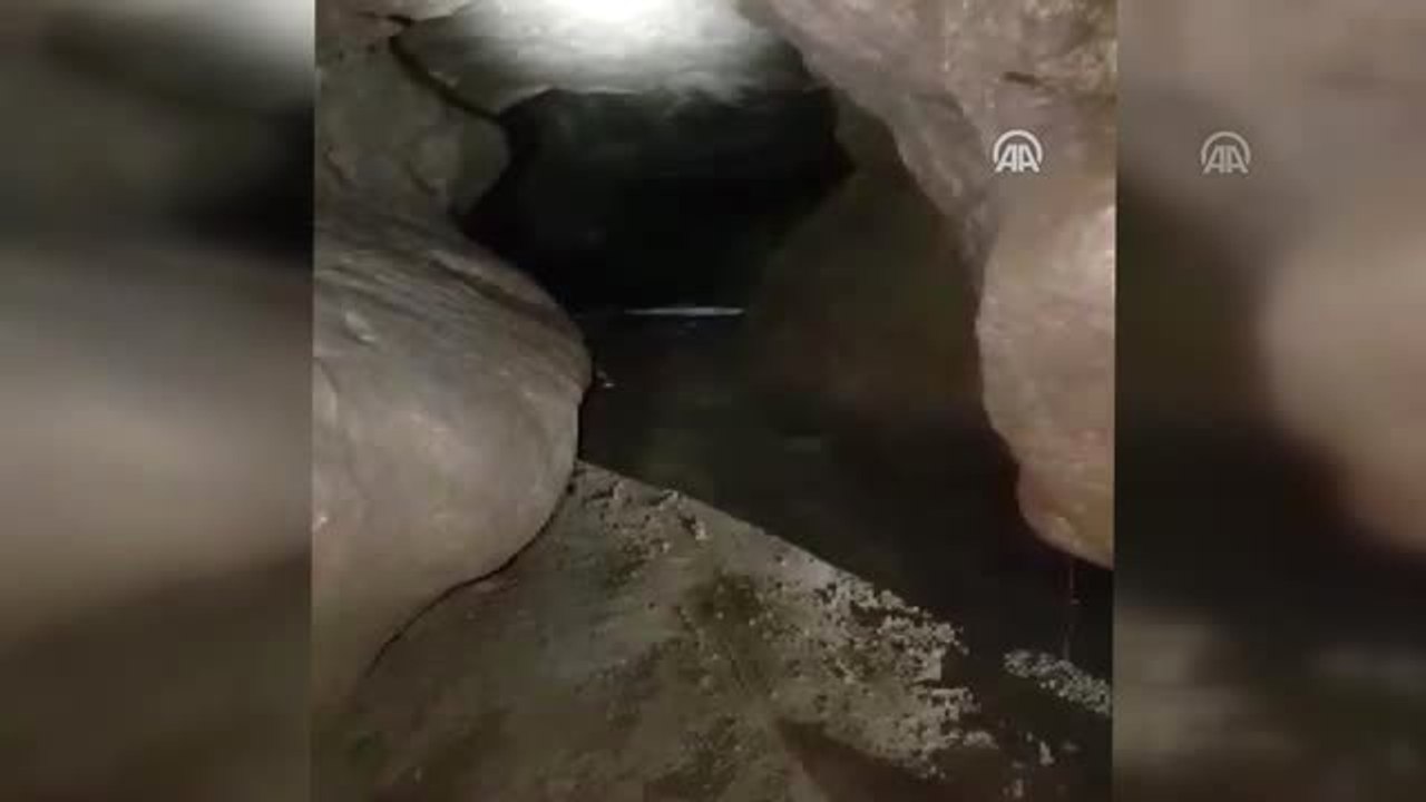 Teröristlerin kullandığı 3 katlı mağara tespit edildi (1)