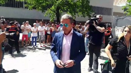 Cristóbal Soria llega a la capilla ardiente de Reyes