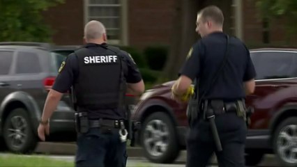 美 버지니아주 총기난사 사망자 대부분 직원 / YTN