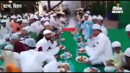 राजद की इफ्तार पार्टी में पहुंचे तेजप्रताप, तेजस्वी रहे नदारद