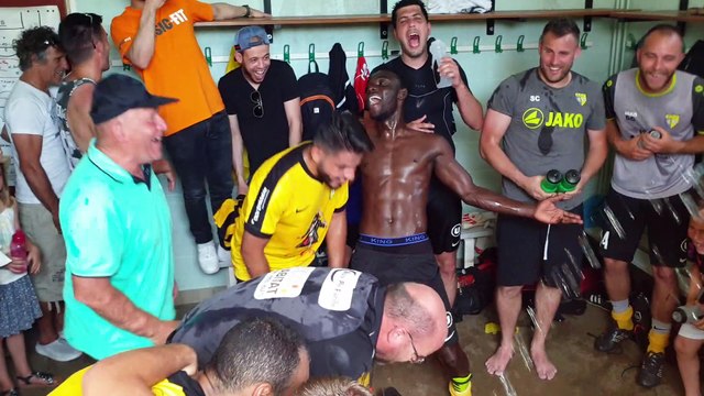 RACING BESANÇON 2-3 ENTENTE ROCHE NOVILLLARS ..VESTIAIRES