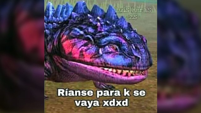 Entretenimiento | Alumnos aplican insultos de memes en la vida real