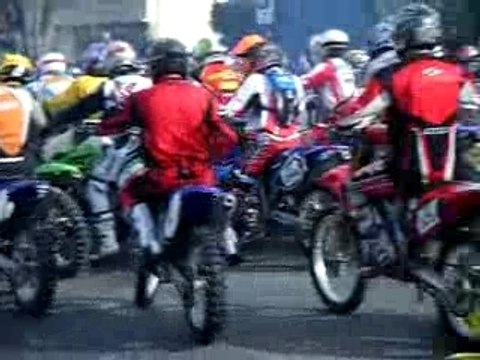 départ des stands de la ronde des sables