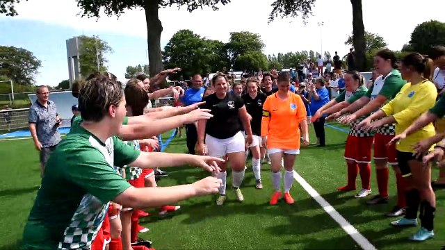 Remise du trophée ! (Finale Coupe du 76 Féminines le 02/06/2019)