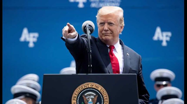 La visite de Donald Trump à Londres pulvérise les protocoles