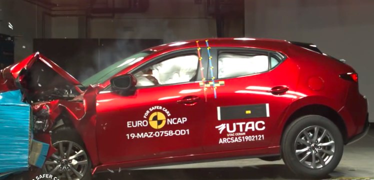 VÍDEO: ¿Es seguro el Mazda 3 2019? Te lo explicamos en estas pruebas de choque