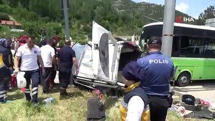 HALK OTOBÜSÜ OTOMOBİLİ BİÇTİ 2 ÖLÜ