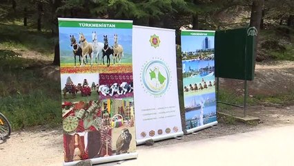 Türkmenistan'ın Ankara Büyükelçiliğinden başkentte bisiklet etkinliği