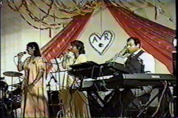 Itana Na Muzase Tu by Chitralekha Dixit With Aslam