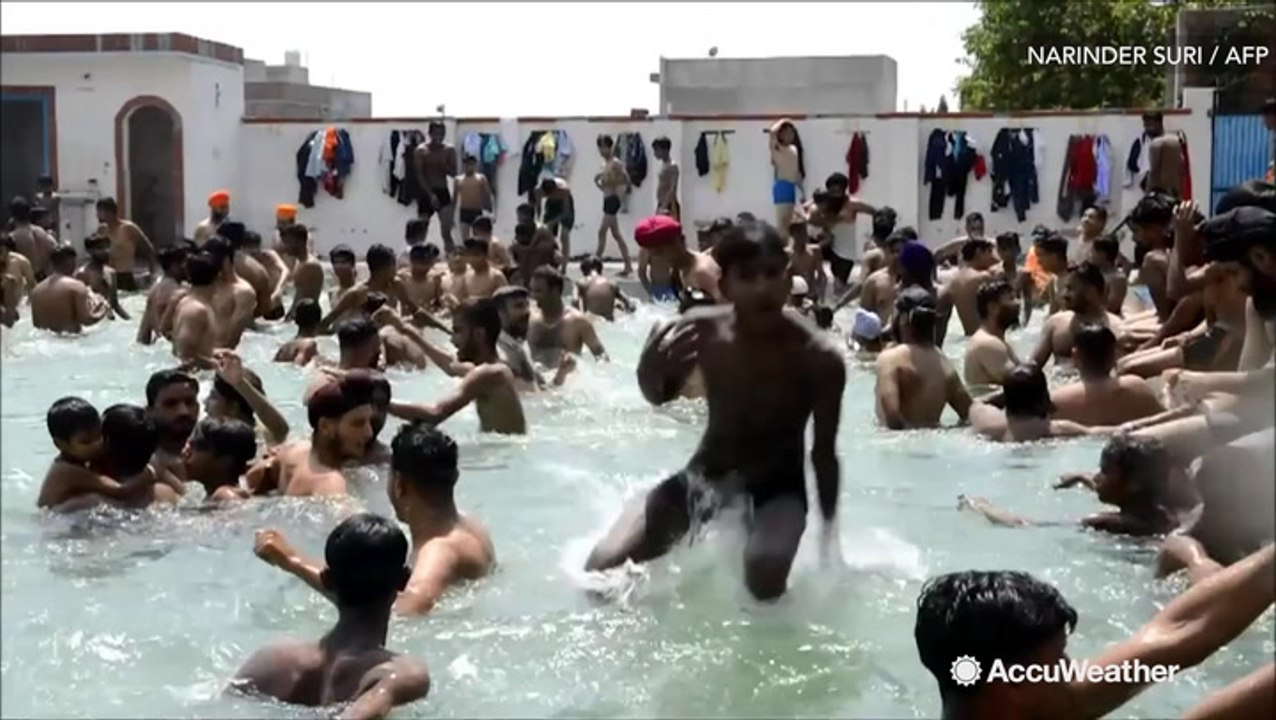 Scorching heat wave intensifies in India