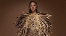 Beyoncé Wears 'Lion King'-Themed Dress to Her Mother's Gala