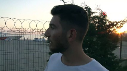 Maltepe sahilde sandaldan denize düşen 2 kişi kurtarıldı