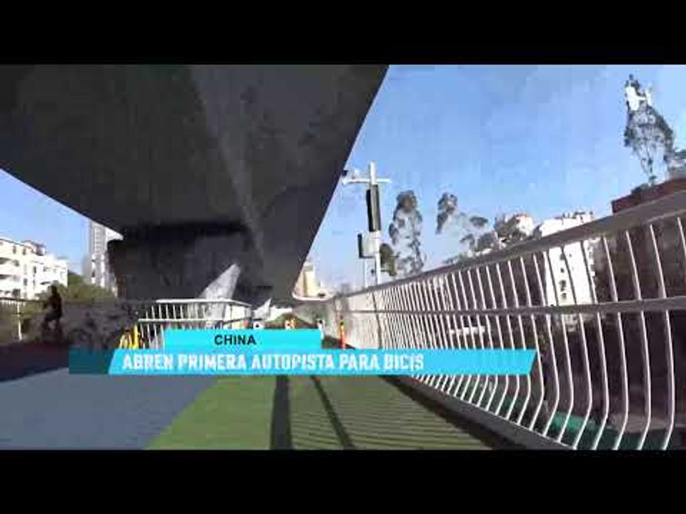 #noticias #deportes #política con Alejandro Cacho y Alma Saint Martín: