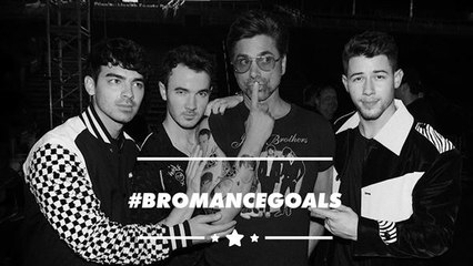 John Stamos went from Uncle Jess to Uncle Jonas