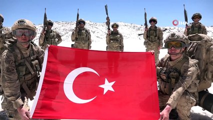 Operasyondaki Mehmetçikler Ramazan bayramını kutladı