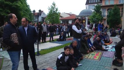 Balkanlar'daki Müslümanlar bayramı coşkuyla karşıladı