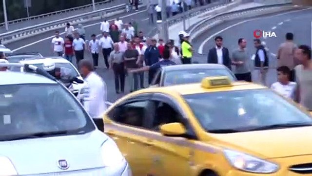 Cumhurbaşkanı Erdoğan, Bayram Namazı İçin Büyük Çamlıca Camii’ne Giriş Yaptı