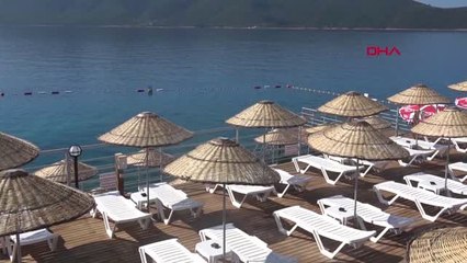 MUĞLA Bakan Ersoy, Bodrum'da girişi ücretsiz olan halk plajını hizmete açtı
