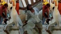 Hapur: Mosque में Namaz पढ़ने गए युवक पर चोरी का आरोप लगा बुरी तरह पीटा, Viral Video| वनइंडिया हिंदी