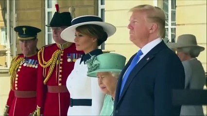 இங்கிலாந்து ராணி எலிசபெத் முதுகில் கை வைத்த டொனால்ட் டிரம்ப்.. வெடித்தது சர்ச்சை-வீடியோ