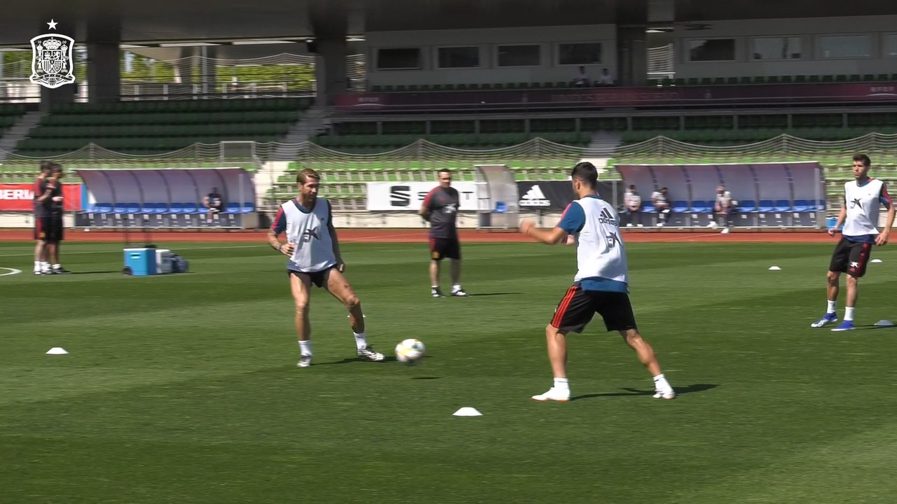 La Selección Española de Fútbol se entrena en Las Rozas
