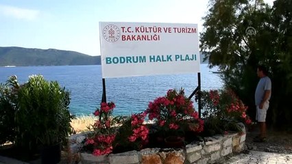 Bodrum Halk Plajı açıldı