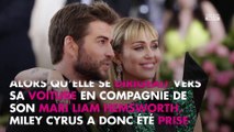 Miley Cyrus : La chanteuse se fait embrasser de force dans le dos de son mari Liam Hemsworth