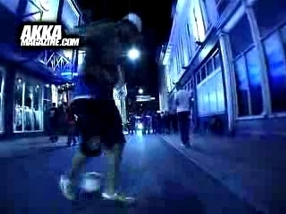 Akka Magazine Krillin Hitman N-Killer Street Socce