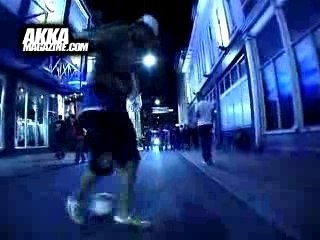 Akka Magazine Krillin Hitman N-Killer Street Socce