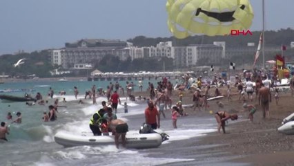 ANTALYA Manavgat'ta oteller ve sahiller doldu