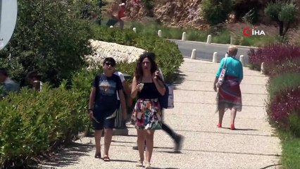 Antalya bayramı ‘dolu dolu’ yaşıyor