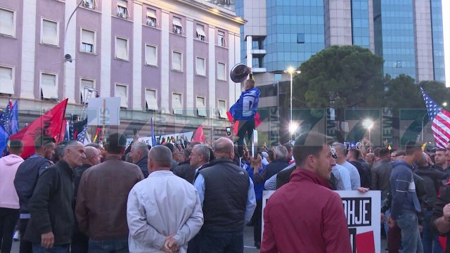 AMBASADORI ITALIAN CUTILLO KUNDER SHTYRJES SE ZGJEDHJEVE - News, Lajme - Kanali 7
